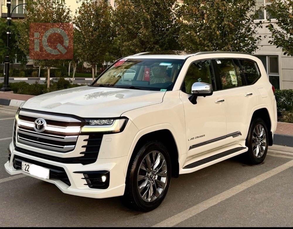 تويوتا لاندكروزر